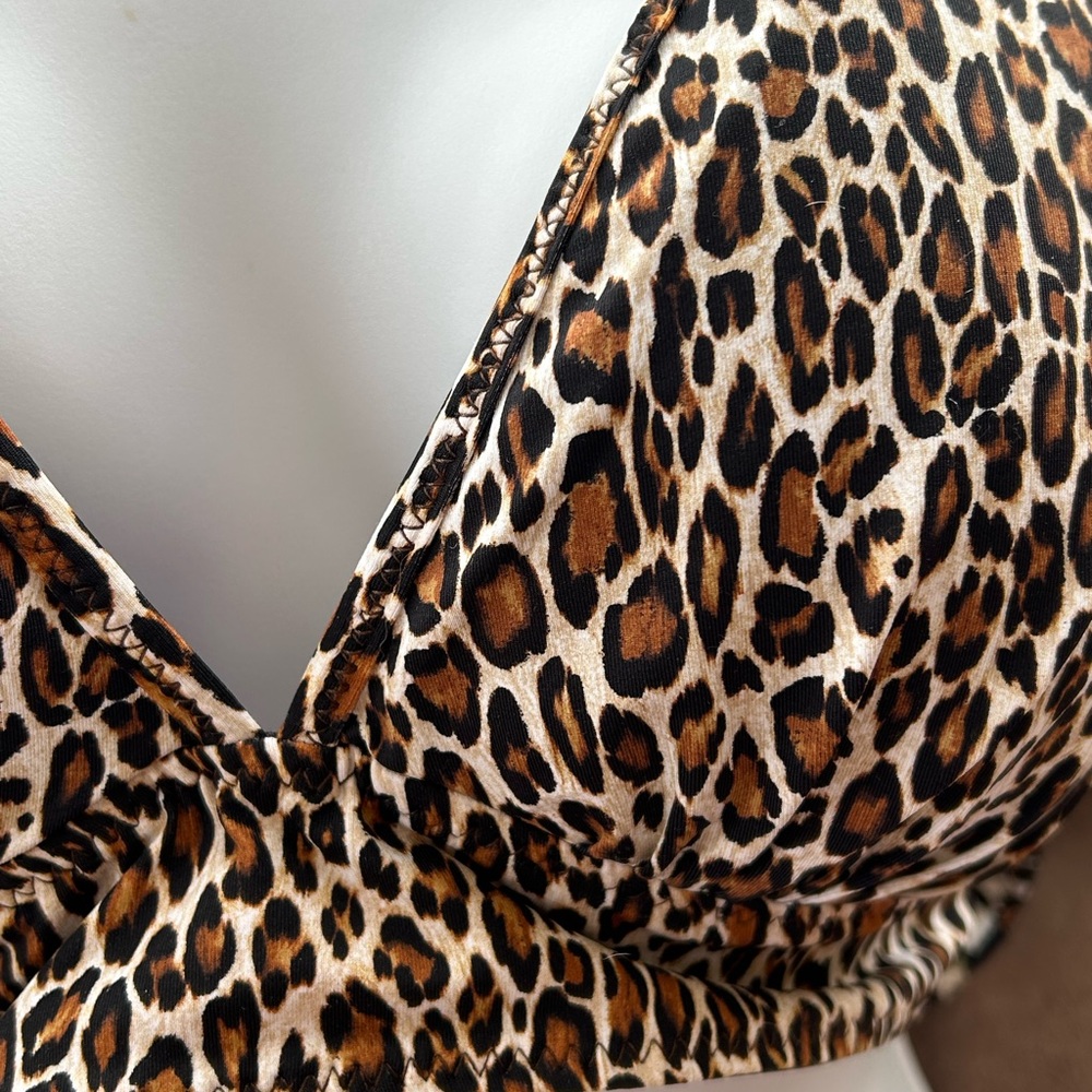 Tommy Bahama Lily Cat reversible Halter Bikini Top - XS - New - Picture 7 of 8
